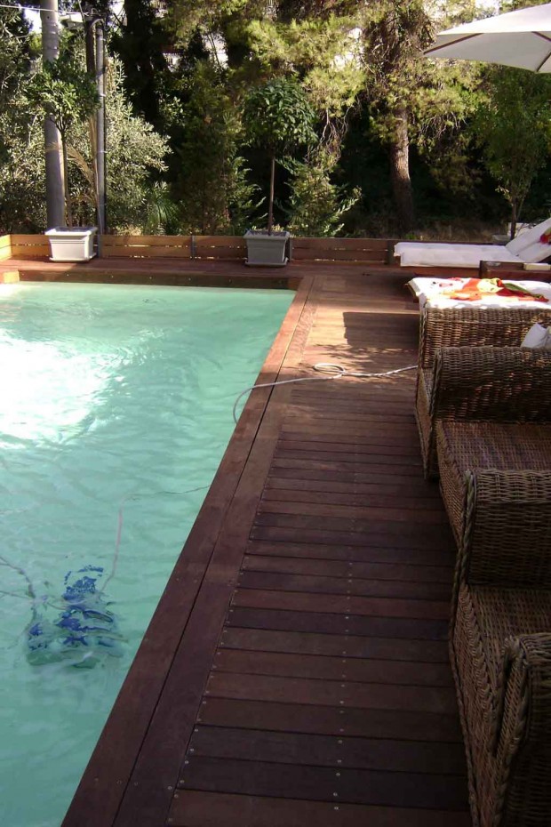 Pool deck with iroko wood